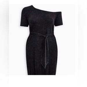 NWT TORRID Black Washed Super Soft Off The Shoulder T-Shirt Mini Dress. Sz 2